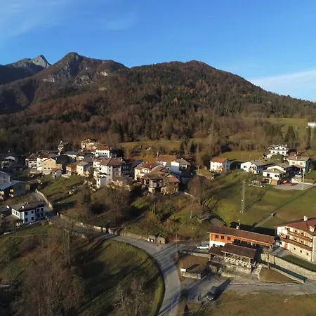 La Farie Bed & Breakfast Mediis